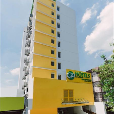 Go Hotels Cubao Quezon City Exterior foto